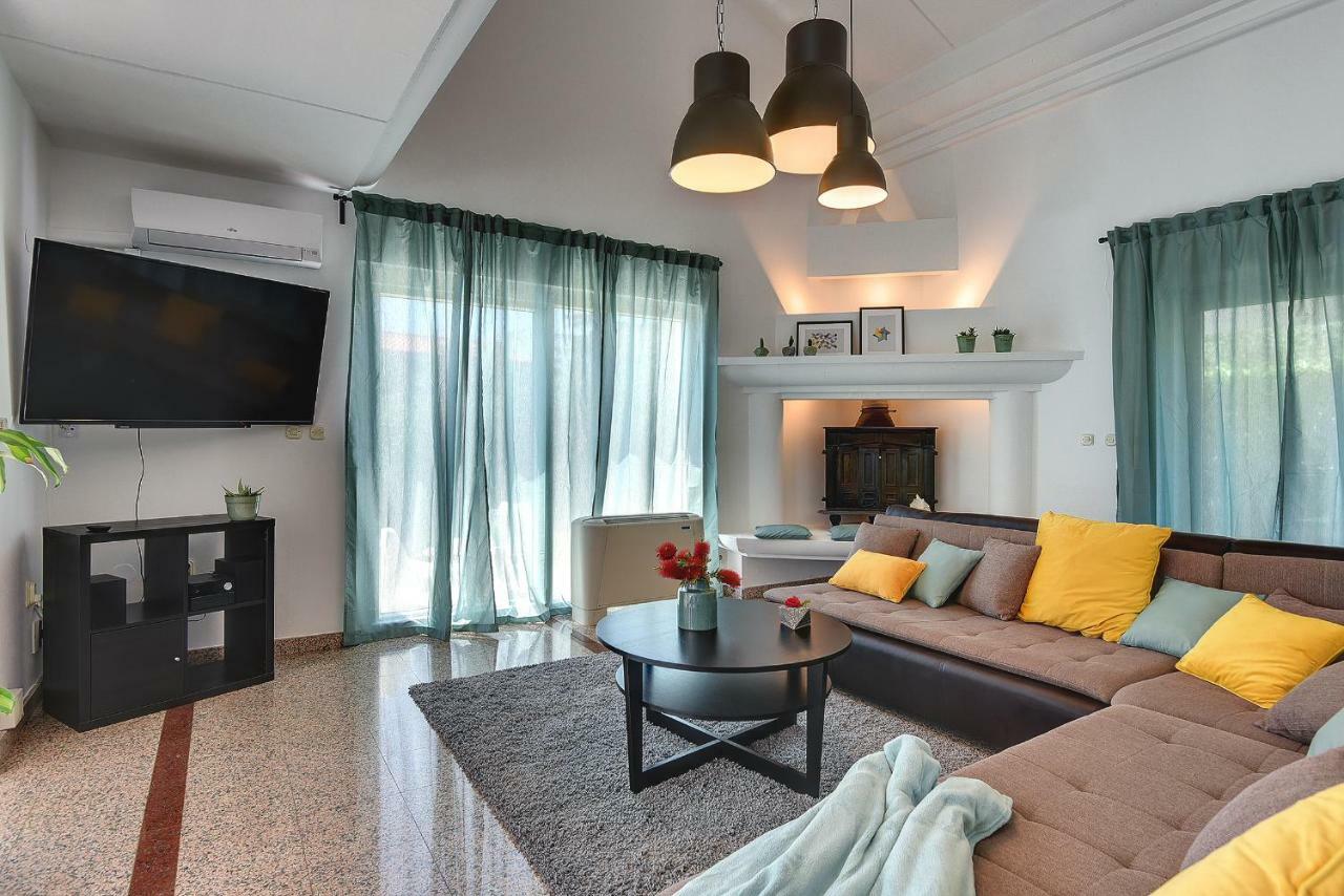 Villa Mutila 메덜린 외부 사진