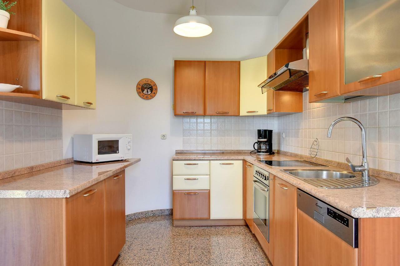 Villa Mutila 메덜린 외부 사진